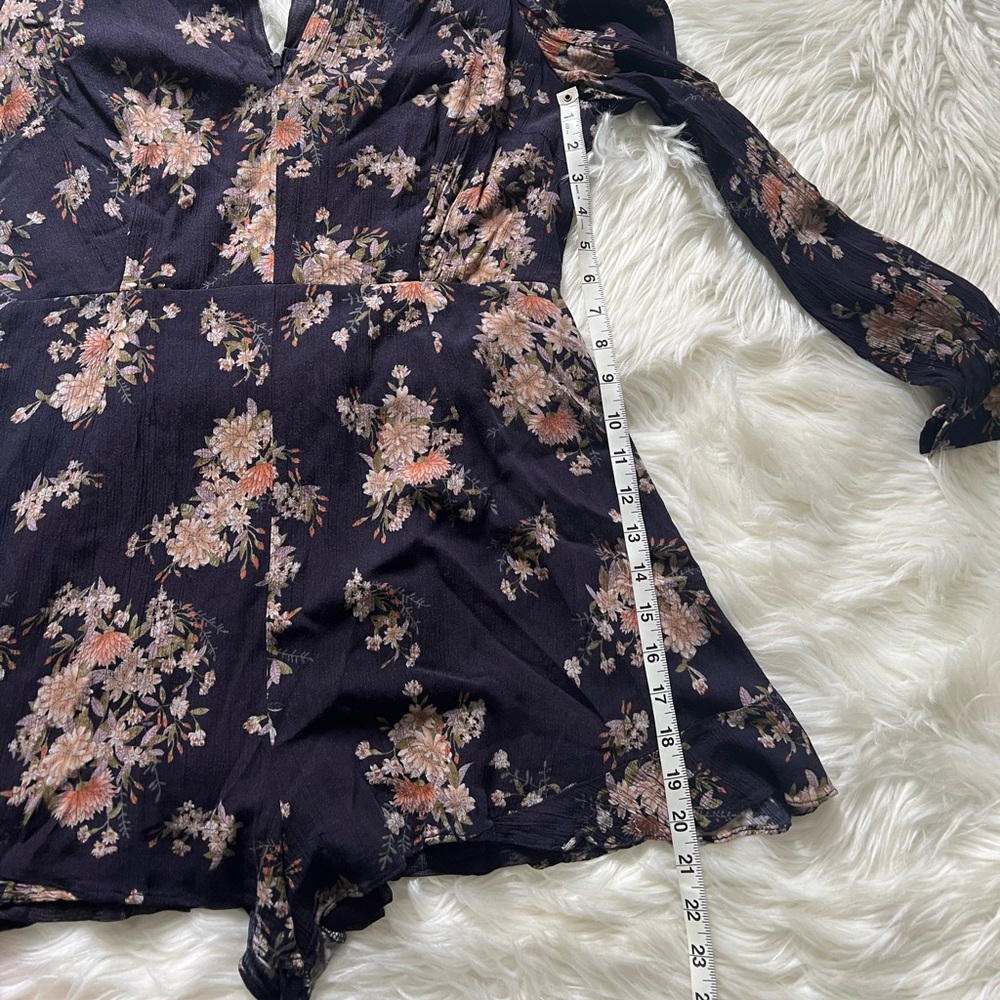 Astr the Label Floral Print Long Sleeve Romper - Picture 7 of 10